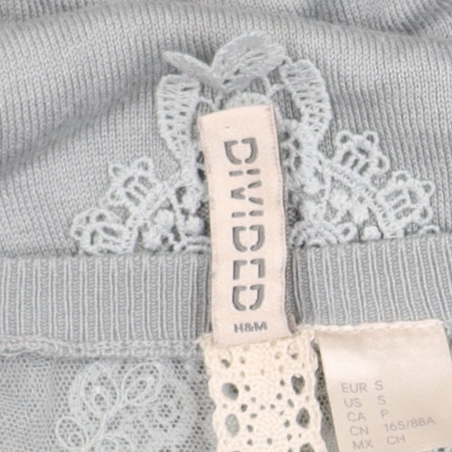 H&M Women's Grey Long Sleeve Top with Lace Accent