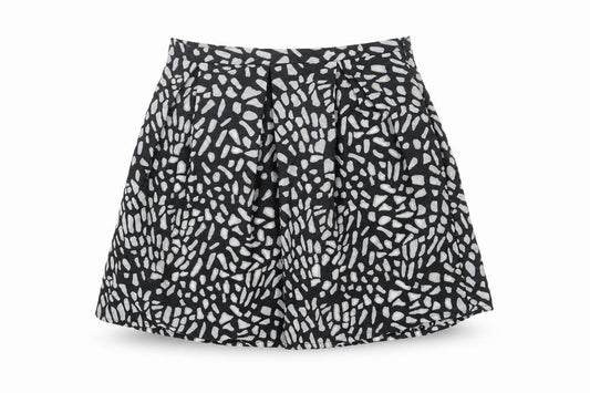 Front view of Reiss Women’s Black A-Line Skirt, size UK 8