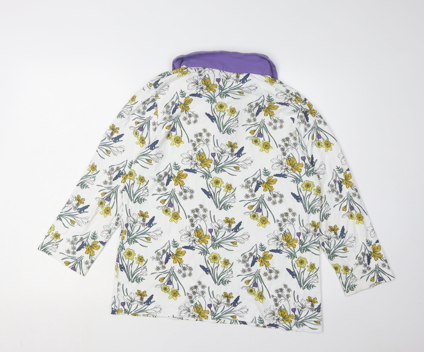 Isle Essentials Women's Multicoloured Floral Button-Up Shirt, L