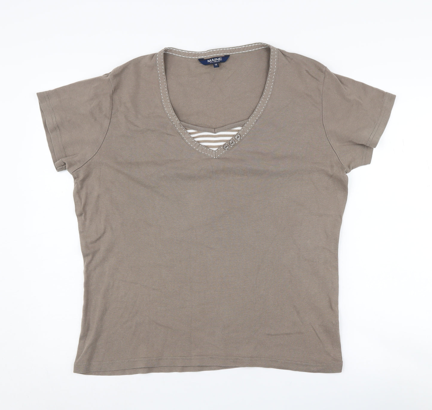 Maine Women's Brown V-Neck T-Shirt Size 16