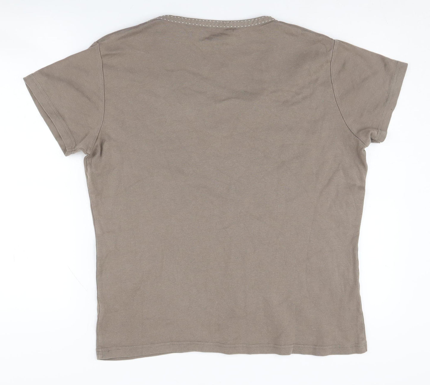 Maine Women's Brown V-Neck T-Shirt Size 16