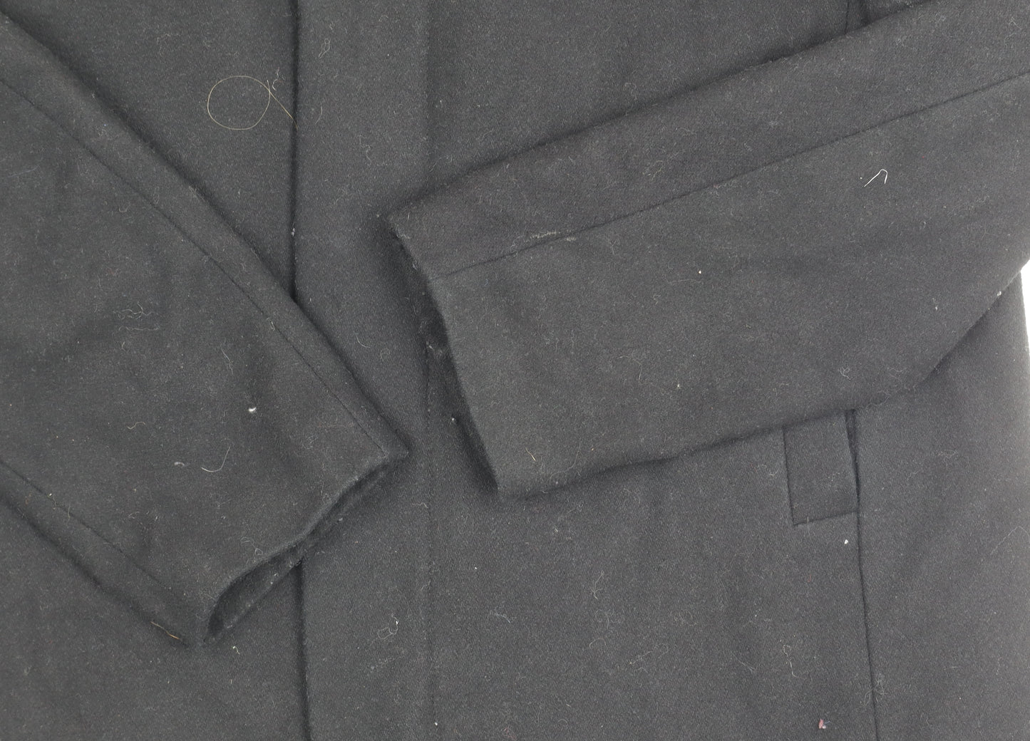 Debenhams Men's Black Wool Blend Coat Size 44