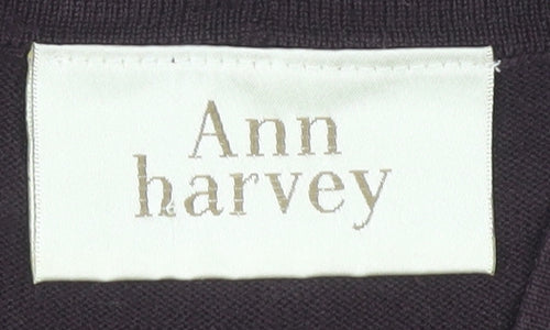 Ann Harvey Women's Purple Plus Size V-Neck Top