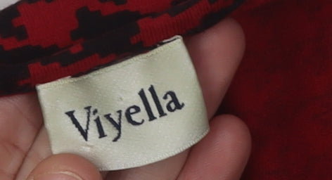 Viyella Women's Red Geometric V-Neck Top M