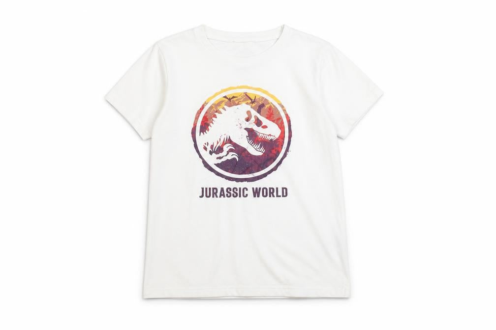 Front view of Primark boys’' white jurassic world t-shirt 7-8 years