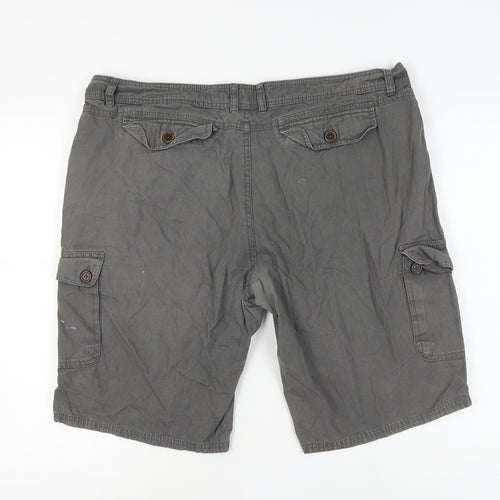 Craghoppers Men's Grey Cargo Shorts Size 40