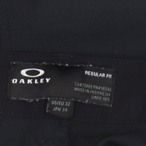 Oakley Men's Black Chino Shorts - Regular Fit Size 32