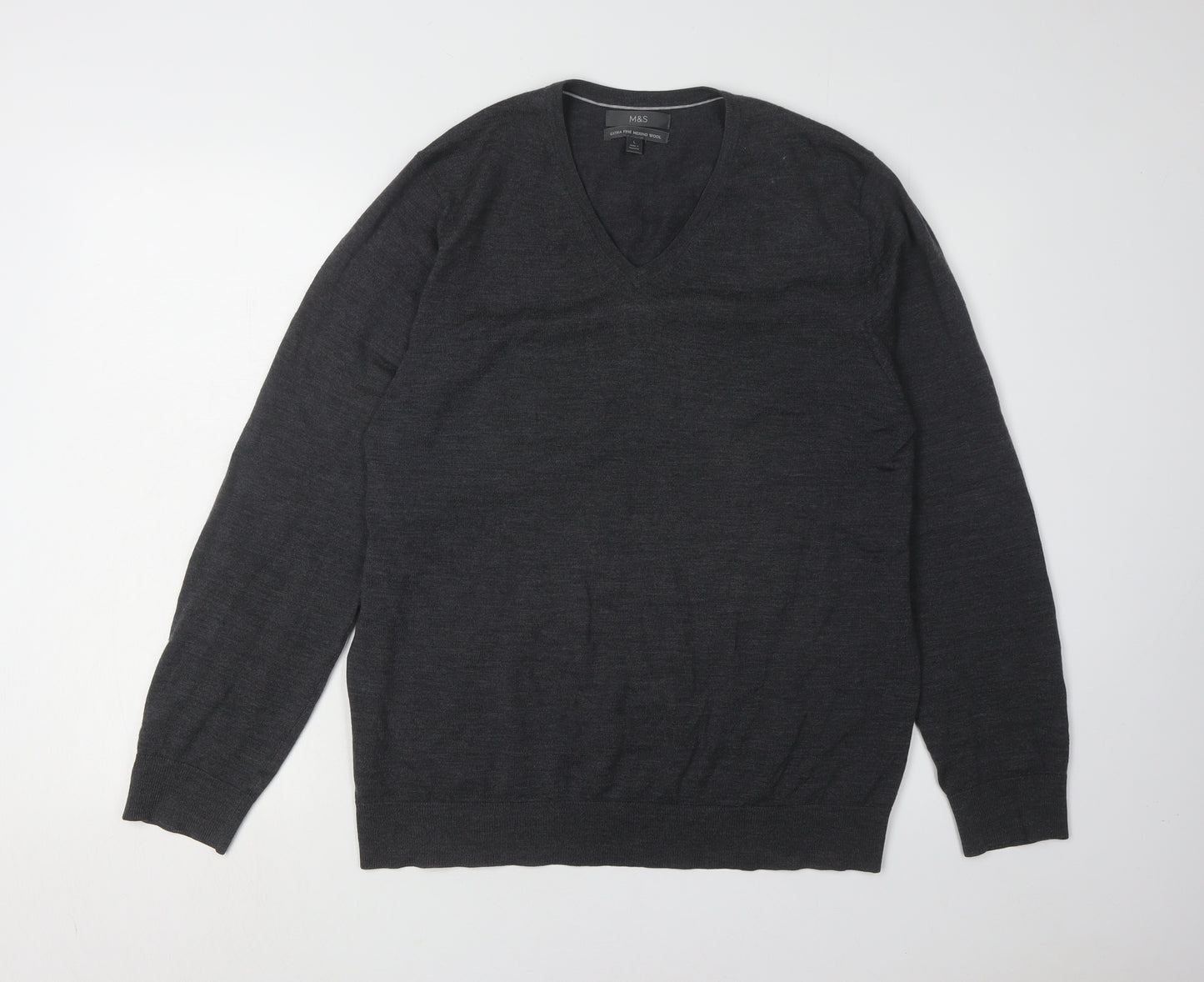 Marks and Spencer Men’s Black V-Neck Wool Jumper L