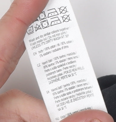 Star Wars Men's Black 2XL Retro Graphic T-Shirt