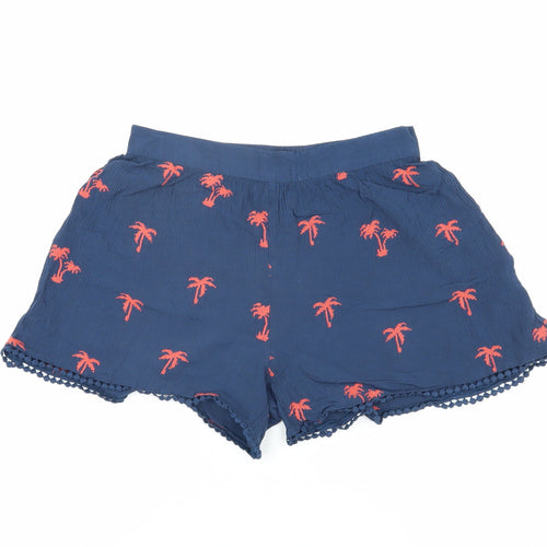 Mantaray Women's Blue Embroidered Shorts - Size 8