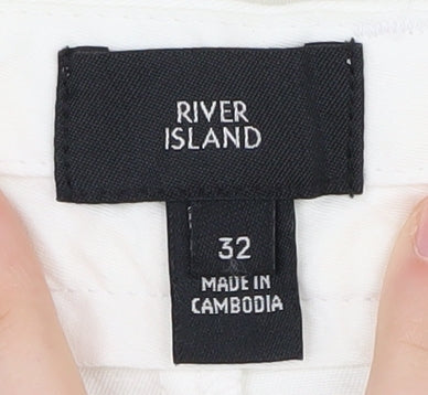 River Island Men's Ivory Chino Shorts - Size 32