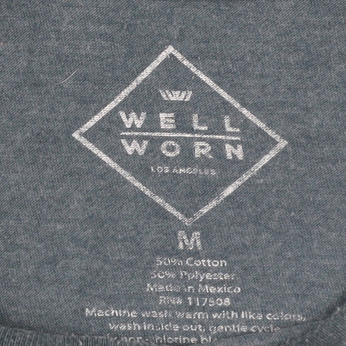 Well Worn Men's Blue USA Graphic T-Shirt, Medium