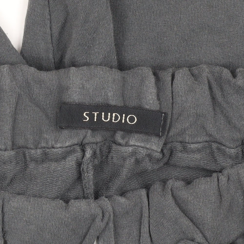 Studio Women's Black Cargo Trousers - Size XL, Relaxed Fit