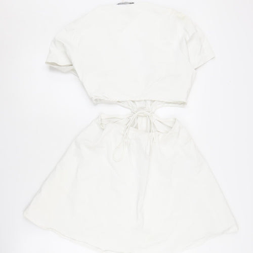 Zara Women's Short White Wrap Dress Size 8