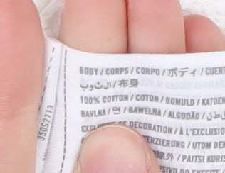 Hollister Women's White Knit Pullover Jumper - Size S