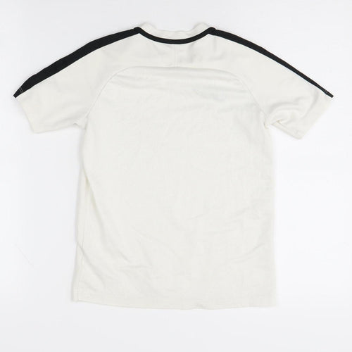 Nike Boys White Gym T-Shirt S Moisture Wicking Logo