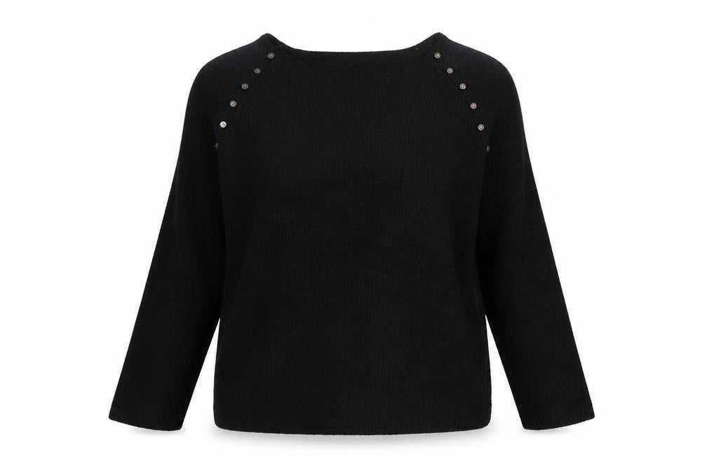 Front view of Babette Ballinger Women's Black XL jumper