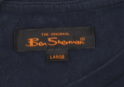 Ben Sherman Men's Blue Car Graphic T-Shirt Size L