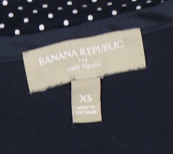 Banana Republic Women's Blue Polka Dot T-Shirt XS