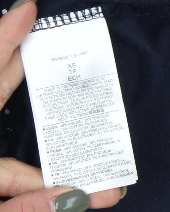 Banana Republic Women's Blue Polka Dot T-Shirt XS