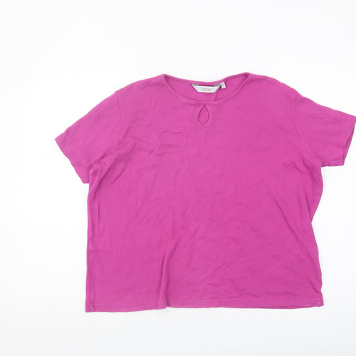 EWM Women's Pink Basic T-Shirt, Size M