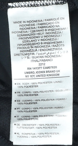 Umbro Boys Black Athletic Football Shorts Size 12 Years