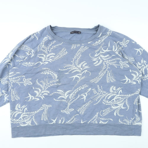 Marks and Spencer Women’s Blue Floral Sweatshirt 24
