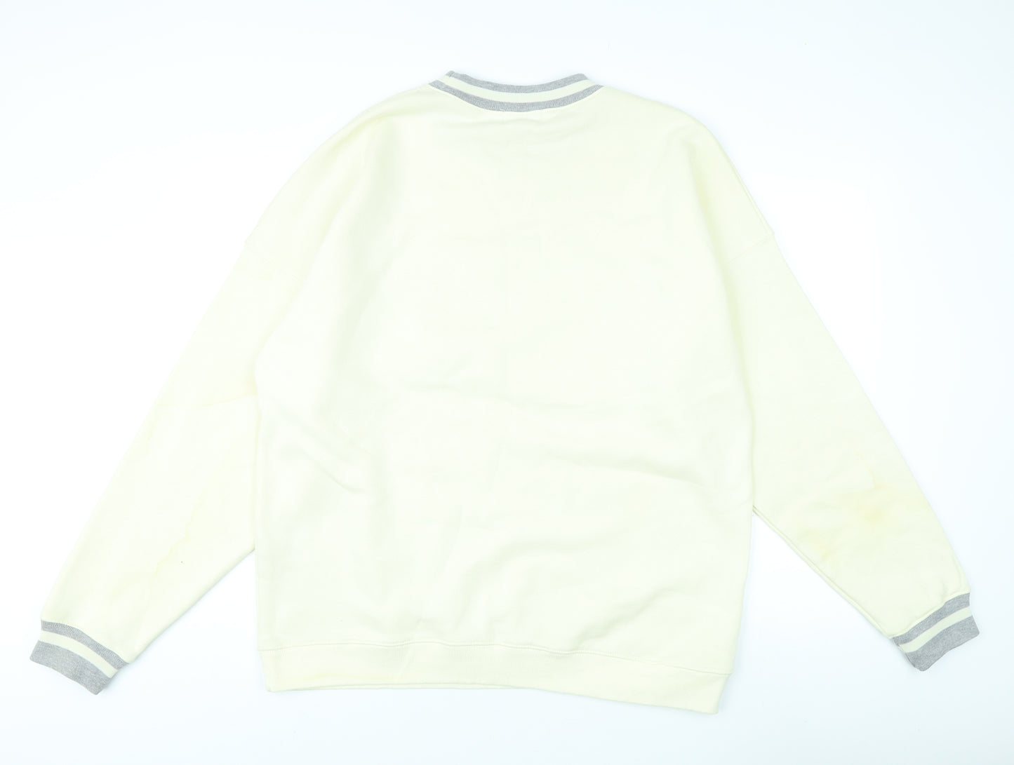 PrettyLittleThing Women's Ivory XL Sweatshirt Crew Neck