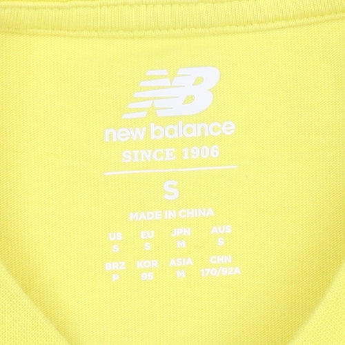 New Balance Men's Yellow Crew Neck Logo T-Shirt S