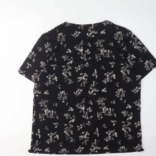 TIGI Women's Black Floral Short Sleeve T-Shirt Size 14