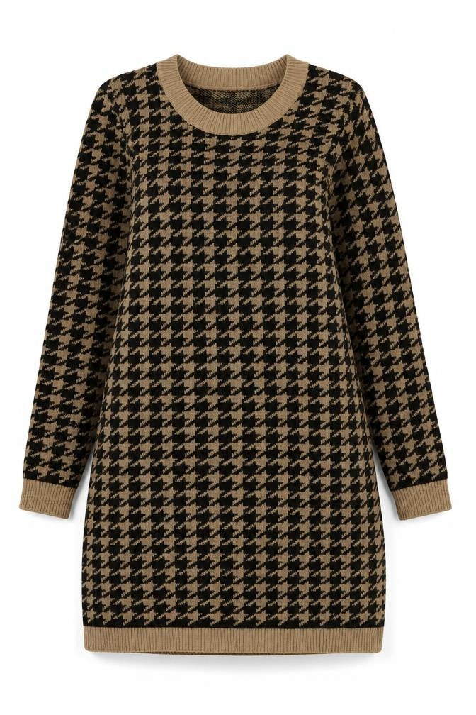 Front view of Hollister Women's Beige Black jumper L