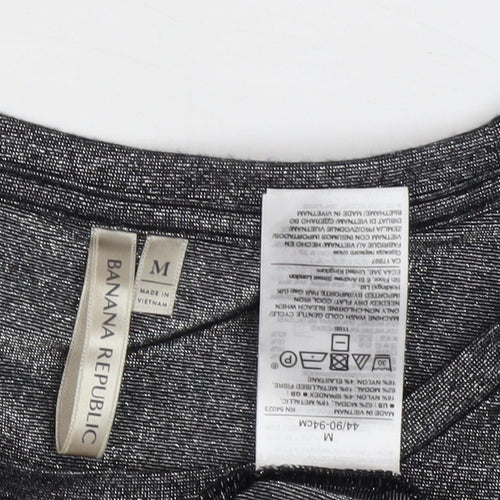 Banana Republic Women's Grey Jersey Top, Size M, Crew Neck