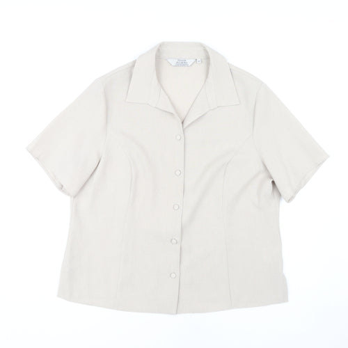 Honor Millburn Women's Beige Classic Short Sleeve Blouse