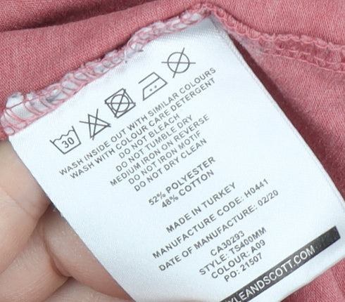 Lyle & Scott Pink Crew Neck T-Shirt for Men XL