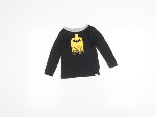 Front view of boys’' gap dc superhero black t-shirt 4 years long sleeve