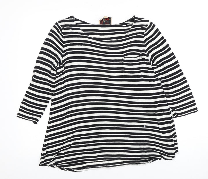 Arabella and Addison Women's Black Striped T-Shirt M