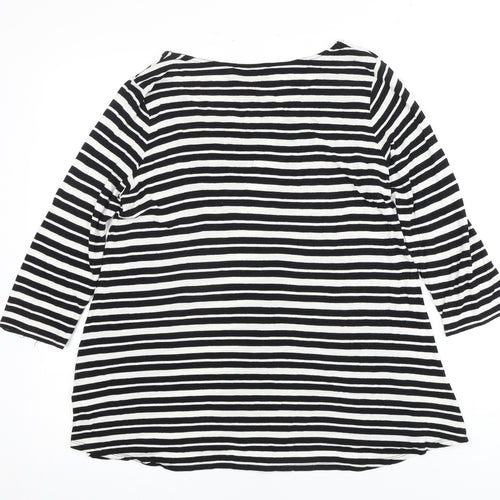Arabella and Addison Women's Black Striped T-Shirt M