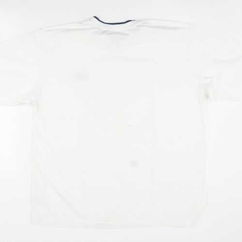 Umbro Men's XL White V-Neck T-Shirt