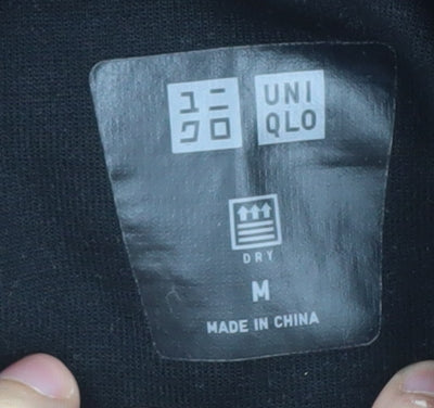 Uniqlo Men's Black Full Zip Hoodie - Medium