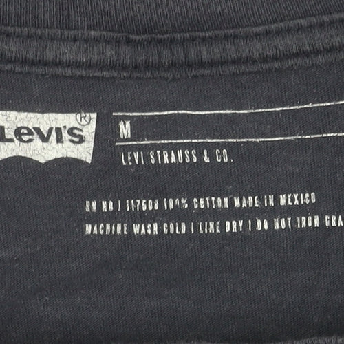 Levi's Men's Black Graphic Print T-Shirt - Medium