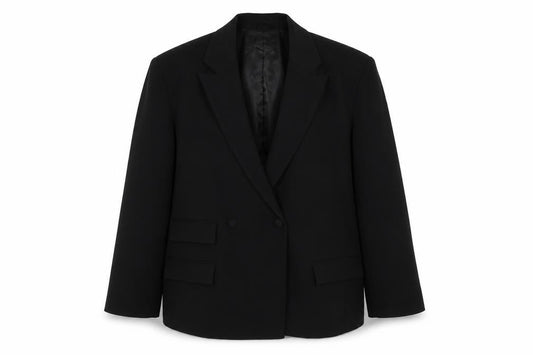 Front view of PRETTYLITTLETHING Women's Black Blazer, size 8, Regular Fit