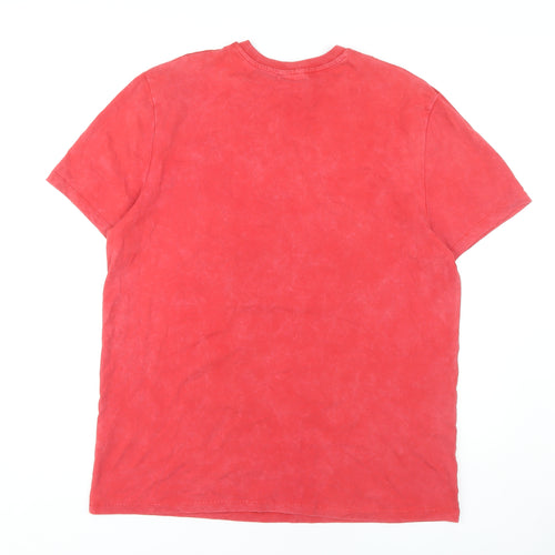 Coca-Cola Men's Red Christmas XL Graphic T-Shirt