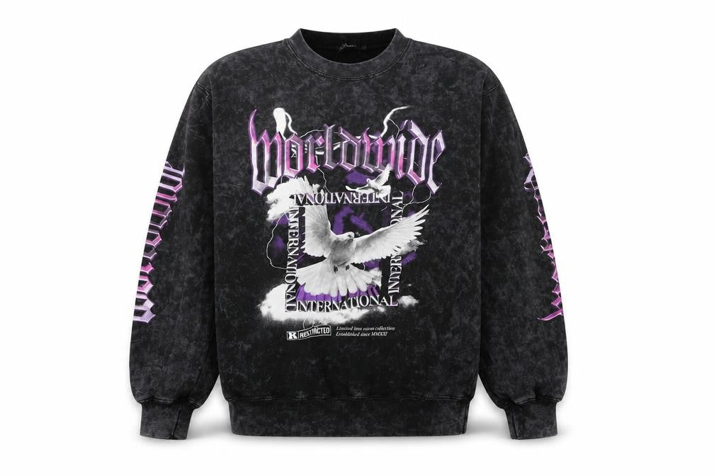 Front view of Boohoo Women's Black XS Graphic Print Pullover Sweatshirt