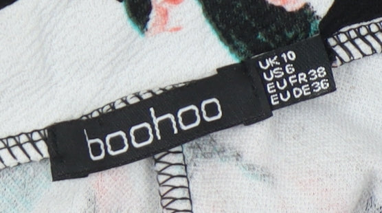 boohoo Women's Floral Multicoloured Shorts Size 10