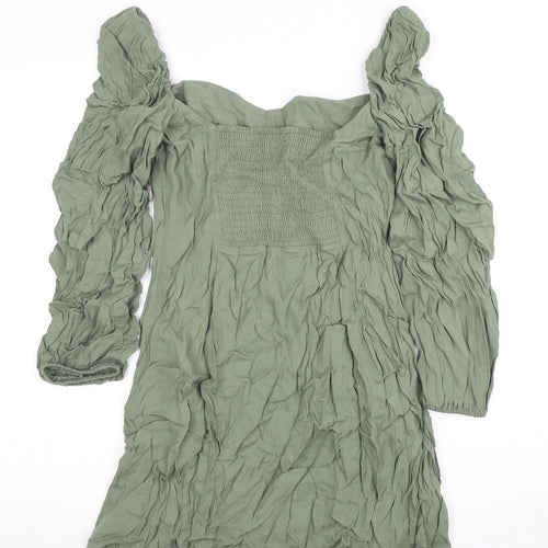 Whitted Women's Green Smocked Long Sleeve Dress