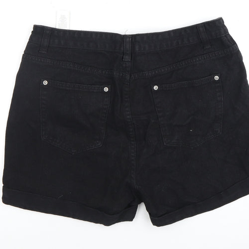 Boohoo Women's Black Denim Shorts Size 14