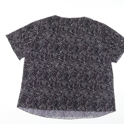 Essence Women's Multicoloured Geometric T-Shirt Size 22