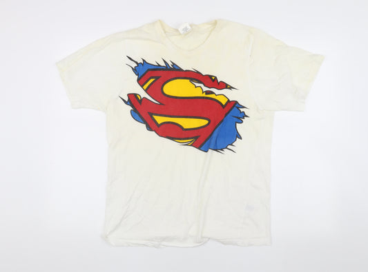 Front view of Superman Comic T-Shirt Men White S Crew Neck