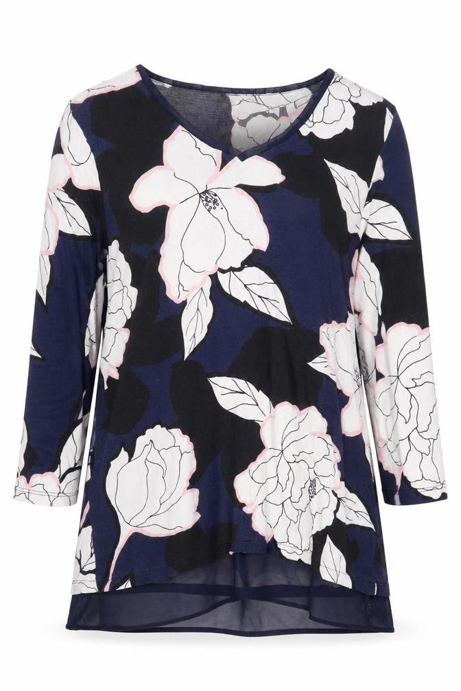 Front view of Debenhams Women's Multicoloured Floral Tunic Blouse, size 14