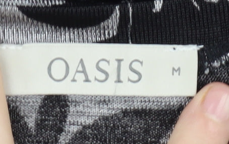 Oasis Women's Black Floral T-Shirt, Medium